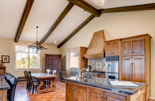 Village of La Jolla House | Vintage Castle in The Sky ~ Panoramic Ocean View ~ Walk To Beach ~ Pool And Spa!