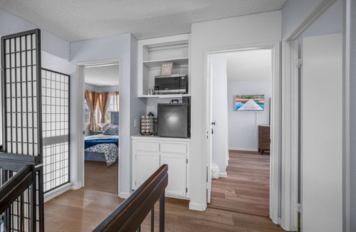 Rancho del Rey House | VRBO: River Ash Retreat-4BD Getaway w/Arcade & Backyard