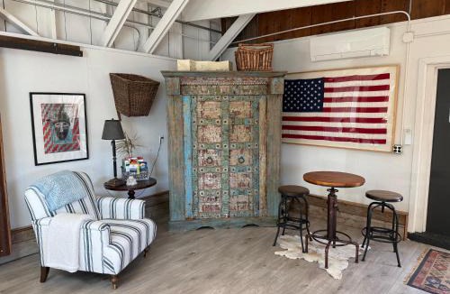 McDonald House | Waterfront Carriage House on Tomales Bay with Dock