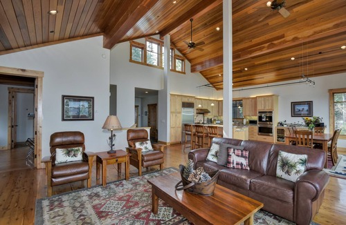 Tahoma House | WEST SHORE TAHOE, WHITE SAND BEACH! Pier, White Sand Beach, Dog Friendly.