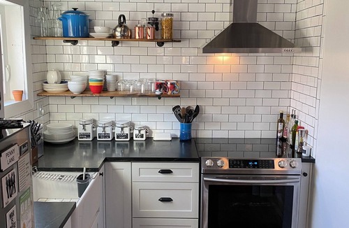 Preston-Potter Hollow House | Winwick: Fully Renovated Farmhouse in Northern Catskills 15 miles from Windham