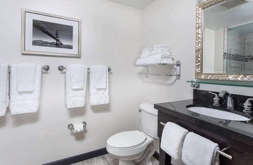 Theater District Resort | 🌴Wyndham Canterbury✨ Experience Paradise in a 1BR Villa - Sleeps 4!
