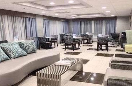 Executive Park Hotel | Wyndham Garden Charlotte Airport Southeast