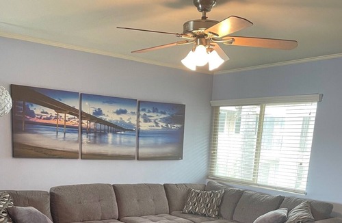 Ocean Beach Condo | Your Comfy Home Away From Home