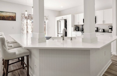 Harwood Lane House | Your family retreat in Charlotte (pet friendly)!