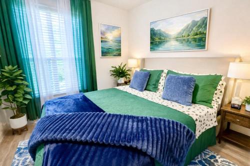 1 Queen Bedroom Long-Term Friendly near Lake Norman