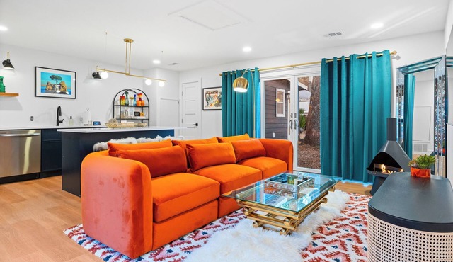 3-Unit House, Sleeps 8, Next to Pickleball Club