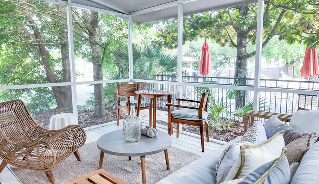 30A Hideaway - Directly on HEATED Pool, 6 Bikes, Walk to Rosemary