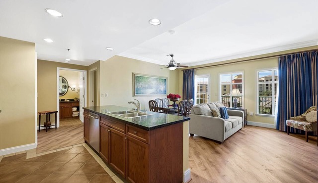 Angled Lake & Village View Retreat, Lake Las Vegas