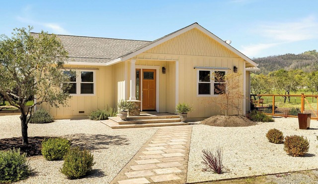 Beautiful & dog-friendly vacation retreat in the heart of Sonoma Country