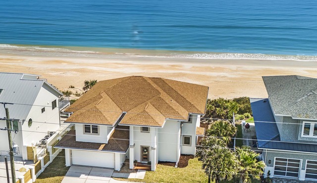 Beautiful Oceanfront 4 br/3ba June, July & August Dates Still Available