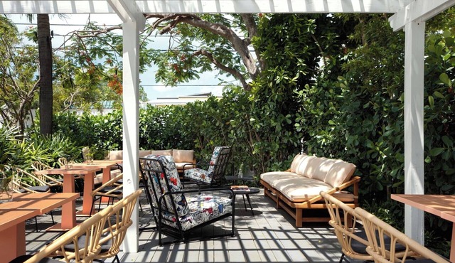 Bohemian Key West Boutique Inn with Pool & Free Breakfast | Near Sunset Pier