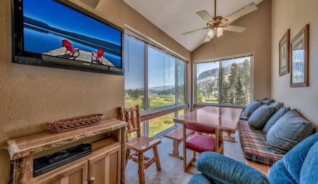 Central Location, 1BR + Loft Condo | Nearby Lifts