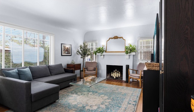 Charming Kensington Retreat Near Balboa Park & Downtown