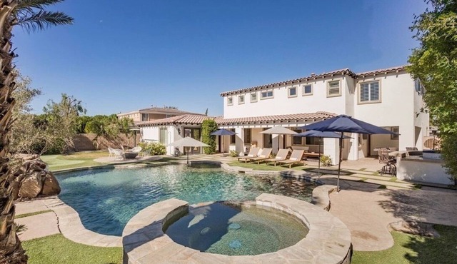 Coachella Villa - XL Pool and Spa - Big Outdoor Space - Resort-like Amenities