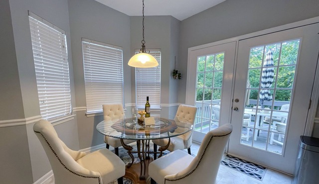 Cozy Creek House near Whitewater center, CLT Airport, downtown Charlotte