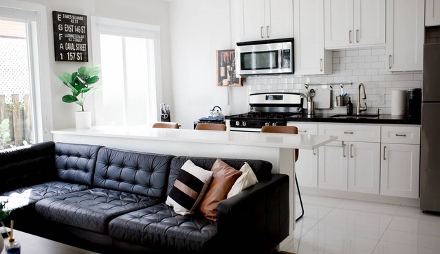 Cozy - full kitchen & 10ft island - 1.2G Wifi