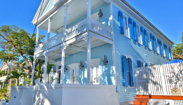 Debonair Victorian Estate
