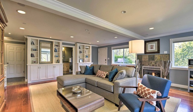 Designer Apartment < 1 Mile to Downtown San Rafael