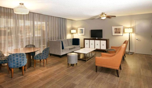 Doubletree by Hilton Bloomington - Minneapolis South in Bloomington