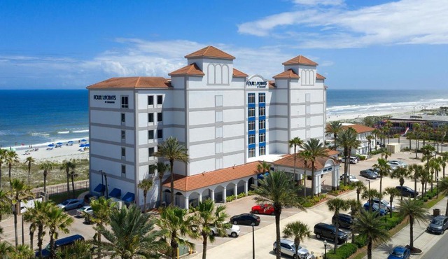 Four Points by Sheraton Jacksonville Beachfront