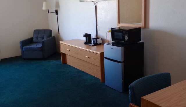 Glendive Lodge
