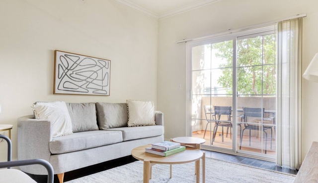 Ideal Koreatown 2BR w/ Gym, Pool & Lounge near 6th St Bars, by Blueground
