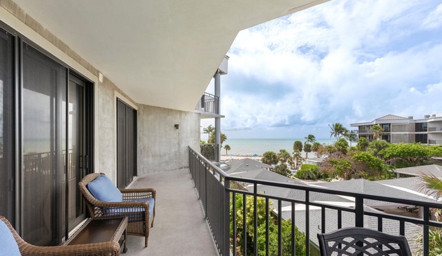 Key Wes't Best- Upgraded condo 5 mins to Smathers Beach Fantastic value