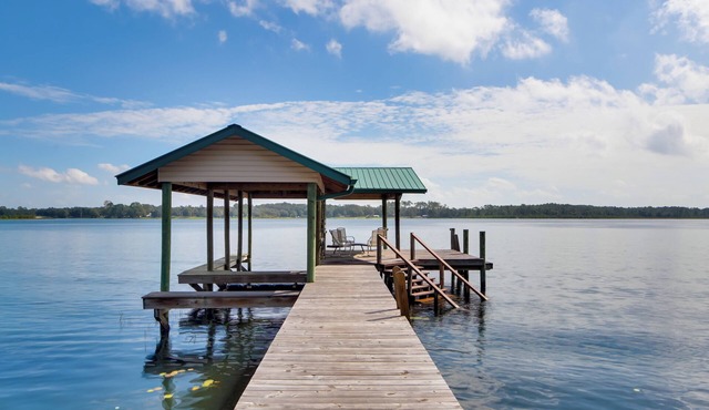 Lake Broward Cabin w/Private Boat Launch & Dock!