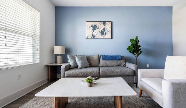 Landing | Beautiful 1BD, Pool, Clubhouse