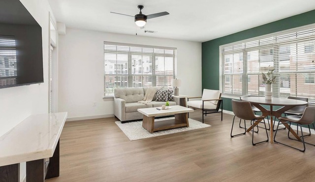 Landing | Chic 2BD, Courtyard, Clubhouse