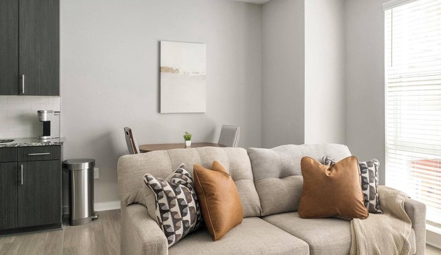 Landing | Incredible 1BD, Gym