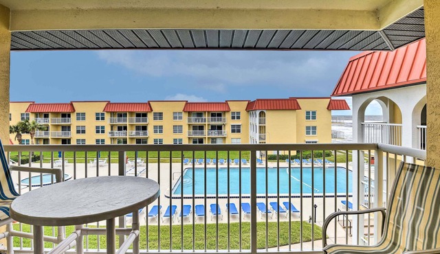 Lovely New Smyrna Beach Condo on the Beach!