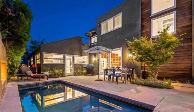 Lux 4Bdrm Romantic Wst LA Zen Home w Pool & Lounge