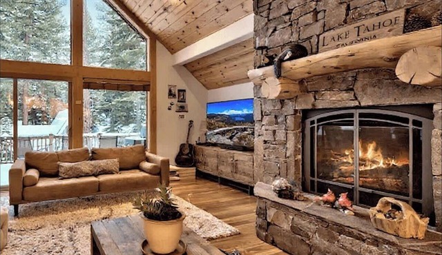 Nadowa Adventure Lodge: Games, Pet Friendly+Fenced
