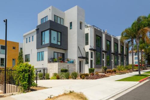 NEW 3br Luxury Townhome - Gaslamp - Balboa Park