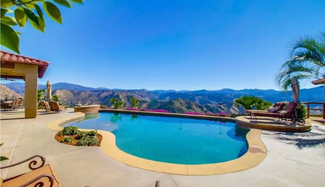 NEW, High End Luxury Estate, Pool Table, Private Pool, Amazing Views, Privacy