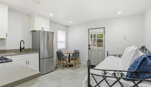 Newly constructed 1-bedroom ADU in the heart of Carmel-by-the-Sea