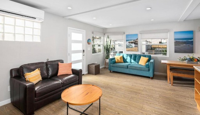 Newly Renovated 3BR Modern Apt in Heart of Ocean Beach