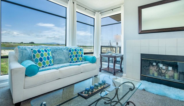 Pajaro Dunes Resort: Serene 3 Bed Ocean & River View Condo, Sleeps 7!