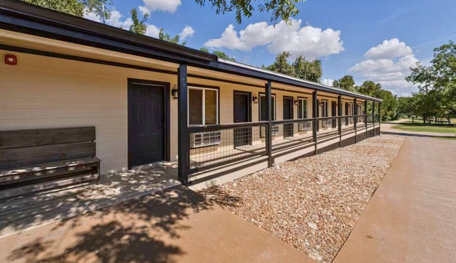 Peaceful 1BR Retreat Surrounded by Nature