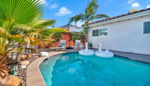 Pool+Fire Pit | Near Balboa Park + Mountain Views!