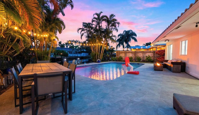 Private Pool + Canal-Front Deck | Beach 10 min | Las Olas 15 min | Soleil Breeze