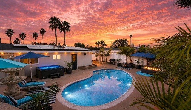 Private Pool & Hot Tub | 4BR | AC | Sleeps 10