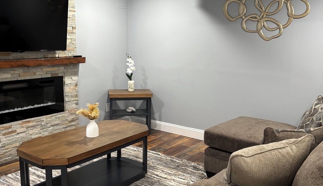 Quiet 2BR Retreat Near Downtown Albemarle