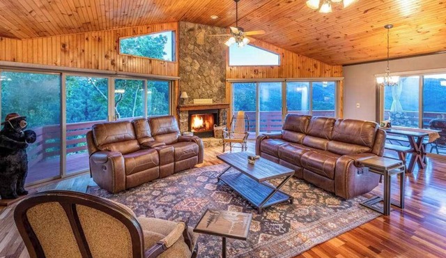 Stunning Home with Free WiFi, Deck, Wood Fireplace, & Mountain Views