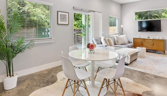 Stylish Modern Home + Close to DT + 4th Night Free!