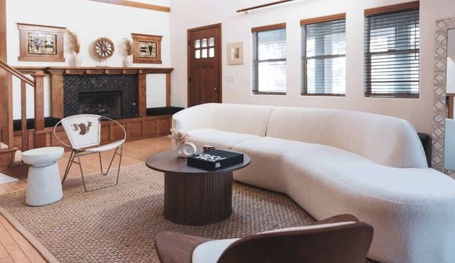 Stylish Mt. Washington Home w/City Views & Garden