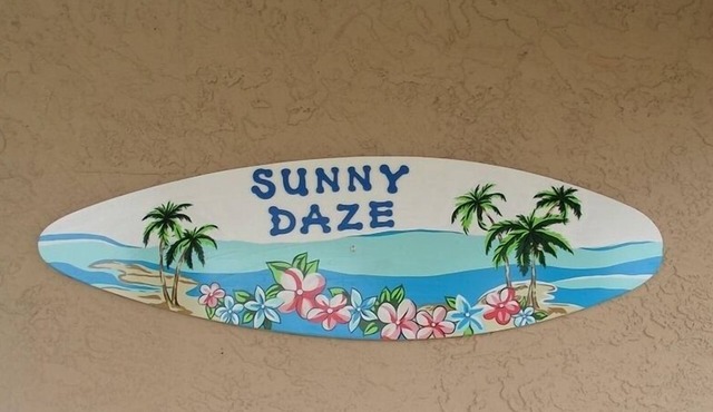 Sunny Daze, Your Beach Home Away From Home