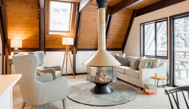 Tahoe Bliss by AvantStay | Mins from Slopes/Shore